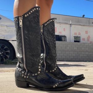 Old Gringo black STUDDED Rockrazz tall cowboy cowgirl boots 9.5